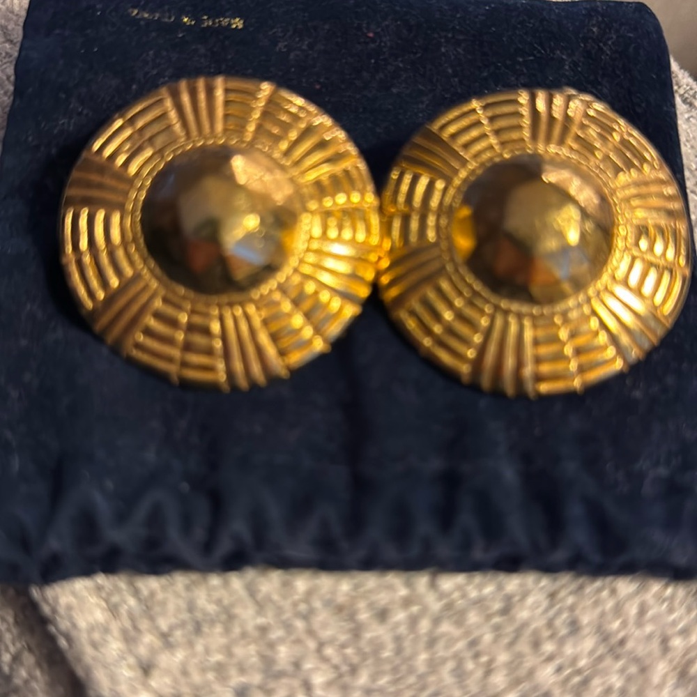Vintage Gold Clip Earrings